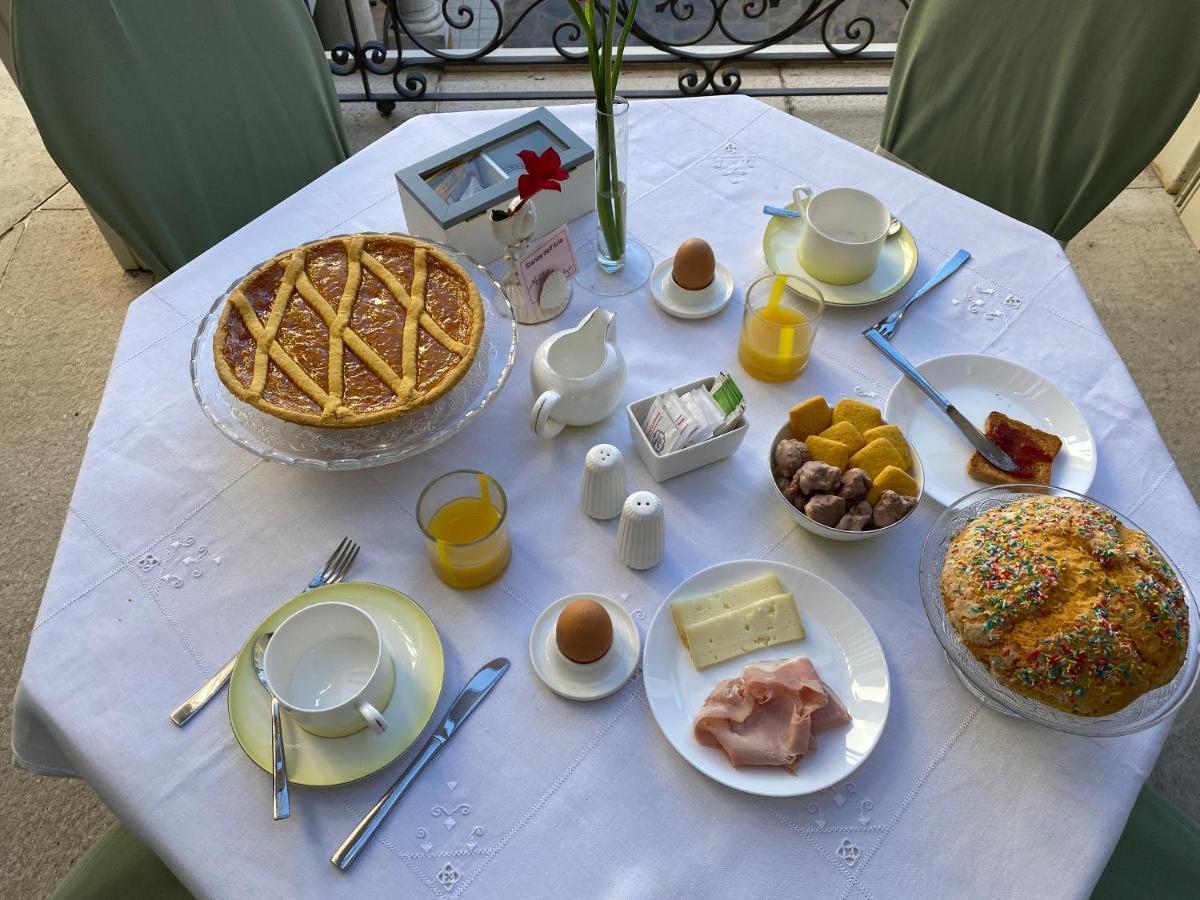 Bed and Breakfast Casa Di Carlo Goldoni - Dimora Storica Chioggia Zewnętrze zdjęcie