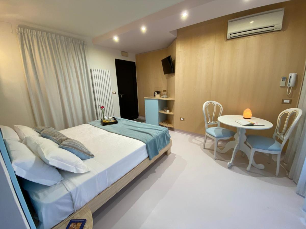 Bed and Breakfast Casa Di Carlo Goldoni - Dimora Storica Chioggia Zewnętrze zdjęcie