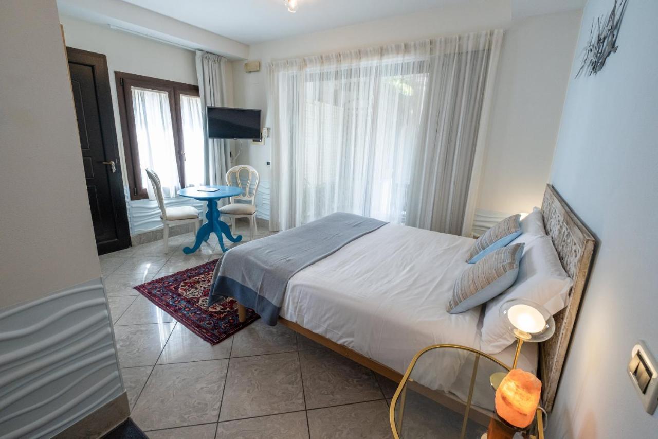 Bed and Breakfast Casa Di Carlo Goldoni - Dimora Storica Chioggia Zewnętrze zdjęcie