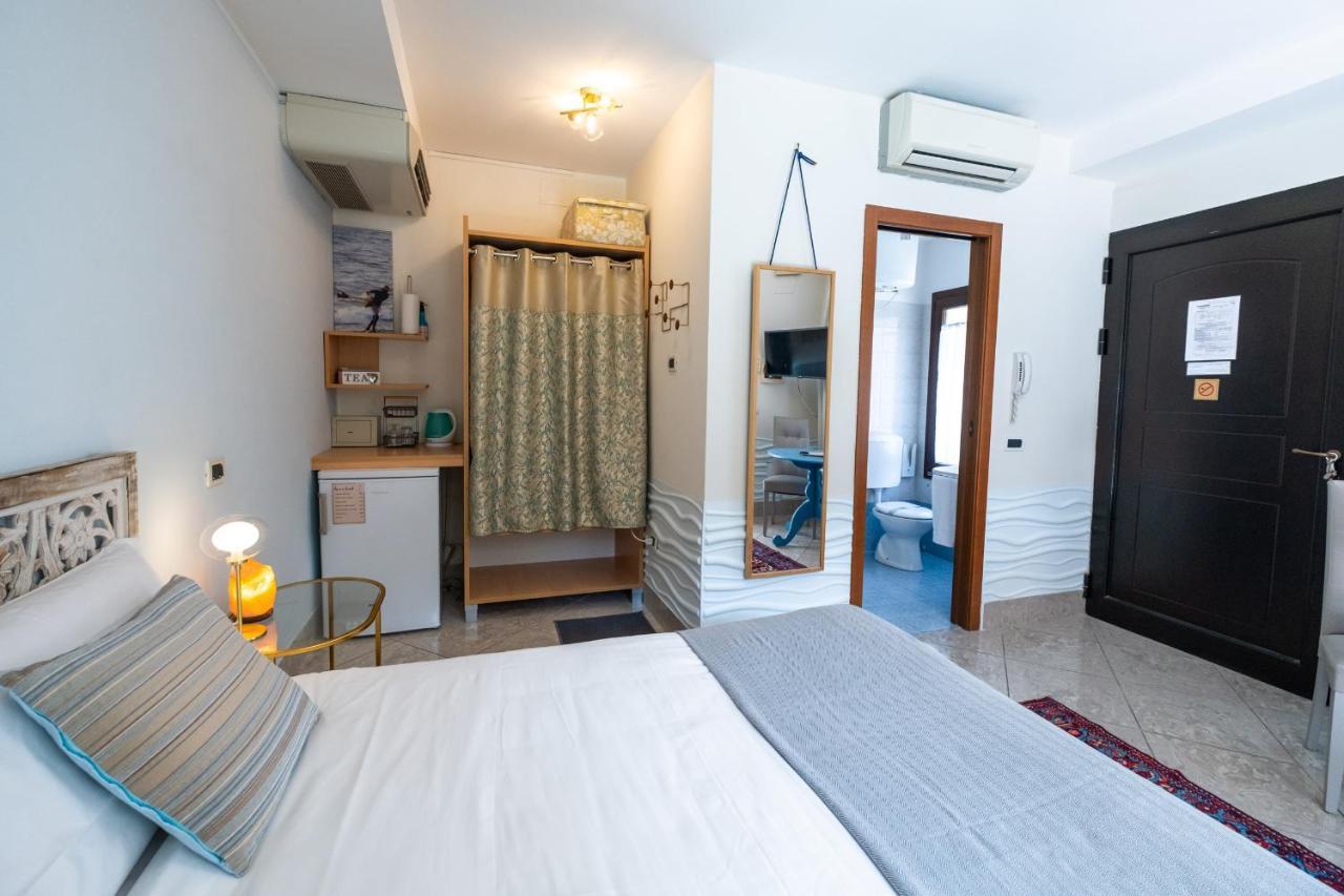 Bed and Breakfast Casa Di Carlo Goldoni - Dimora Storica Chioggia Zewnętrze zdjęcie