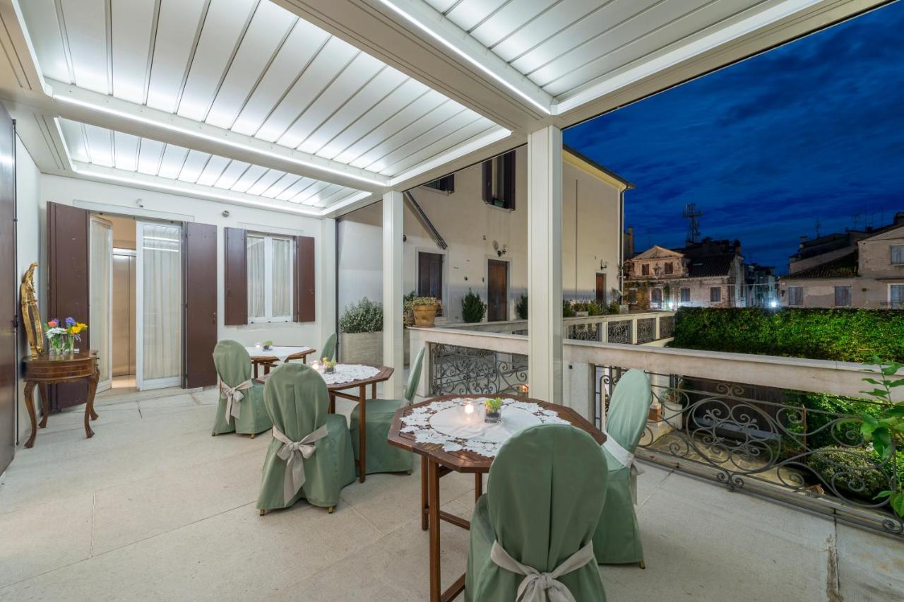 Bed and Breakfast Casa Di Carlo Goldoni - Dimora Storica Chioggia Zewnętrze zdjęcie